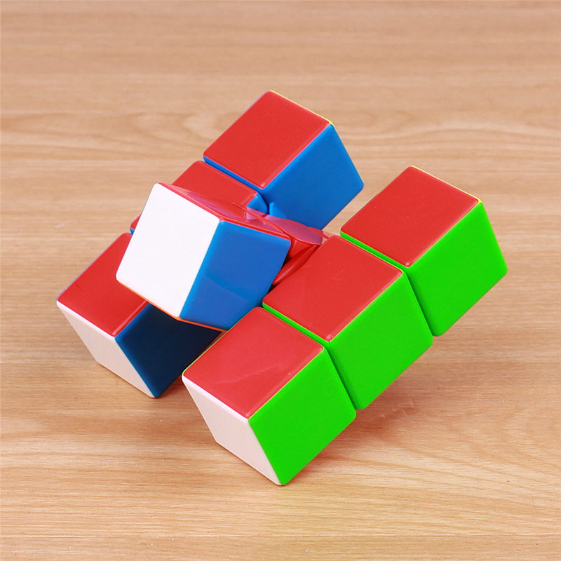 Cubo Mágico Flexible Yj 1x3x3, - Arcade Z reseña y precio